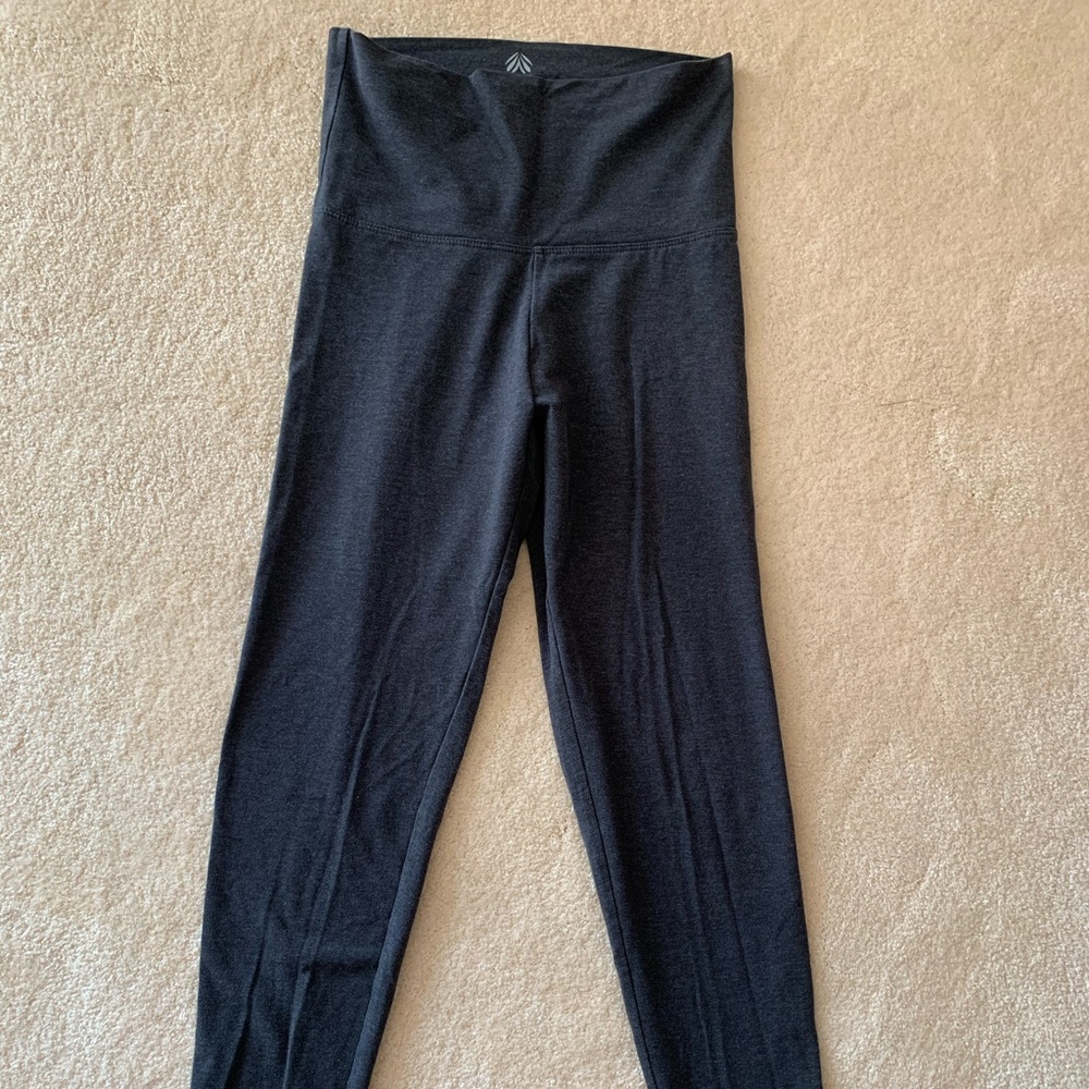 High-Waisted Foldable Grey Leggings